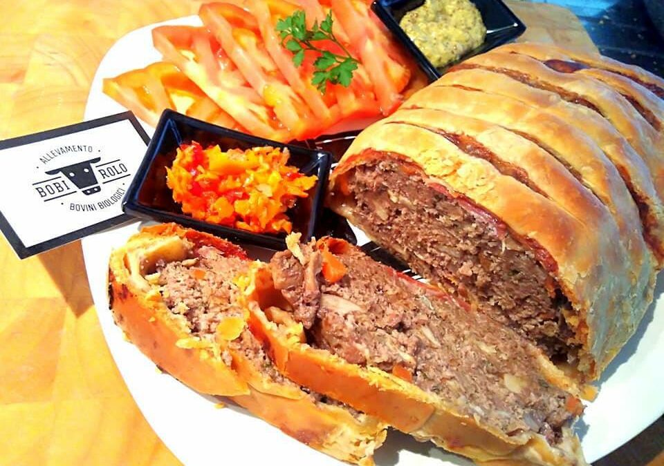 Polpettone di Angus con porcini e gorgonzola in crosta